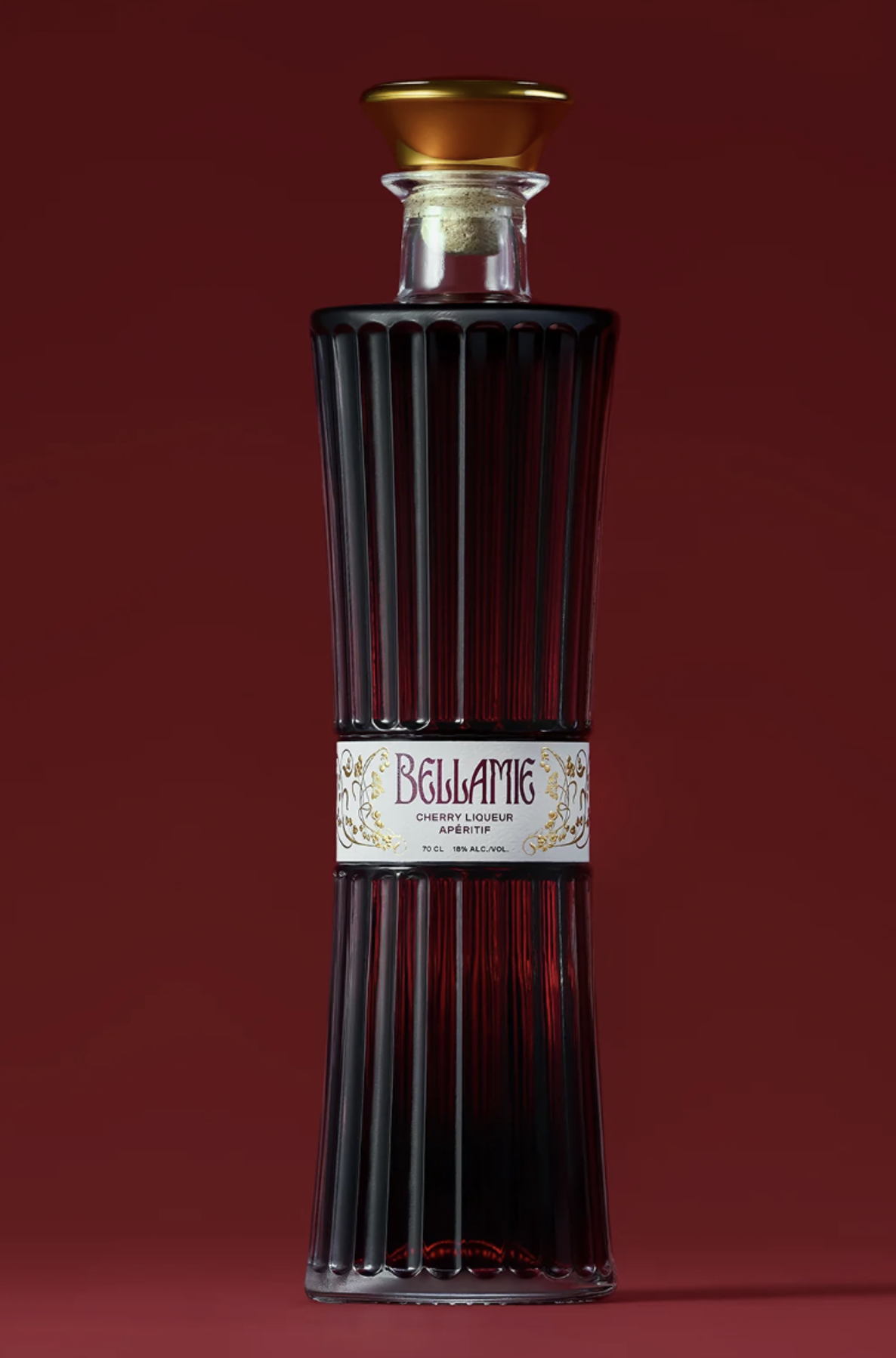 Bellamie Apéritif果酒包裝設(shè)計，來源香水靈感注入了裝飾藝術(shù)的氣息